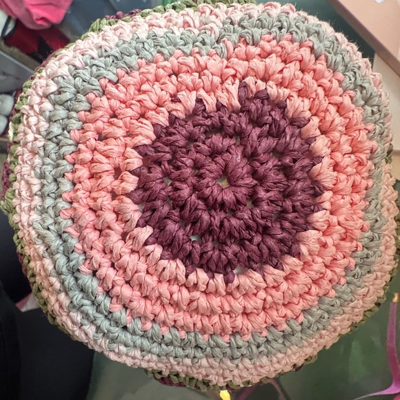 NEW unique Crochet Sun Hat - Pink, Green, Cream
With comfort strap inside🩷🤍💚 - Picture 4 of 6